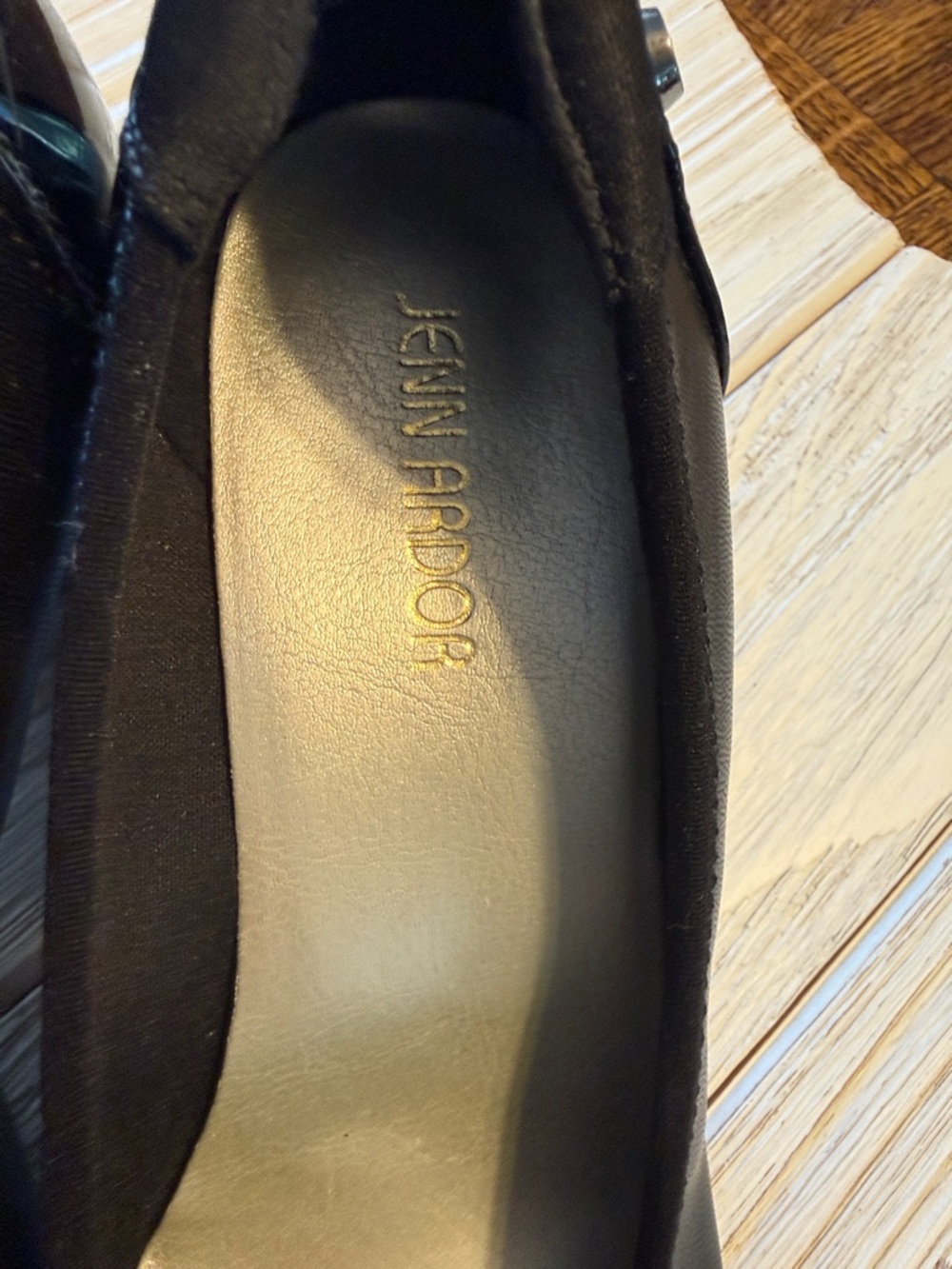Jenn Ardor Black Women's Pointed Cap-Toe Heels - Picture 2 of 5